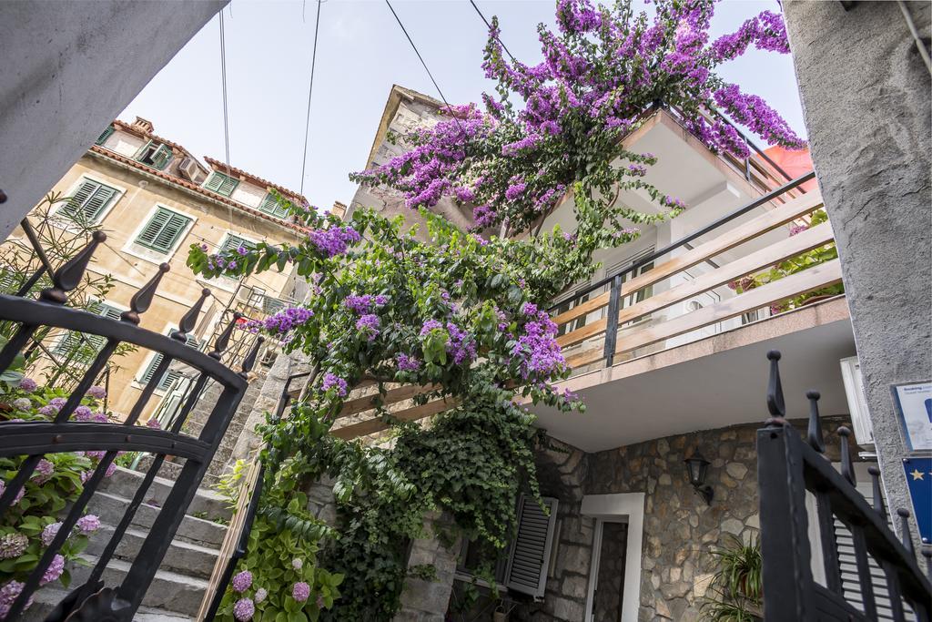 Apartments Sara Hvar Town Kültér fotó